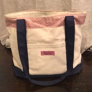 Vineyard Vines classic tote bag